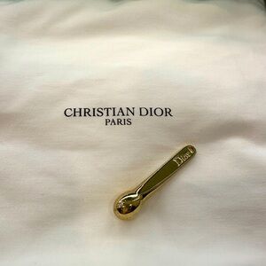 Dior Skincare Application Tool Pendant for eyes